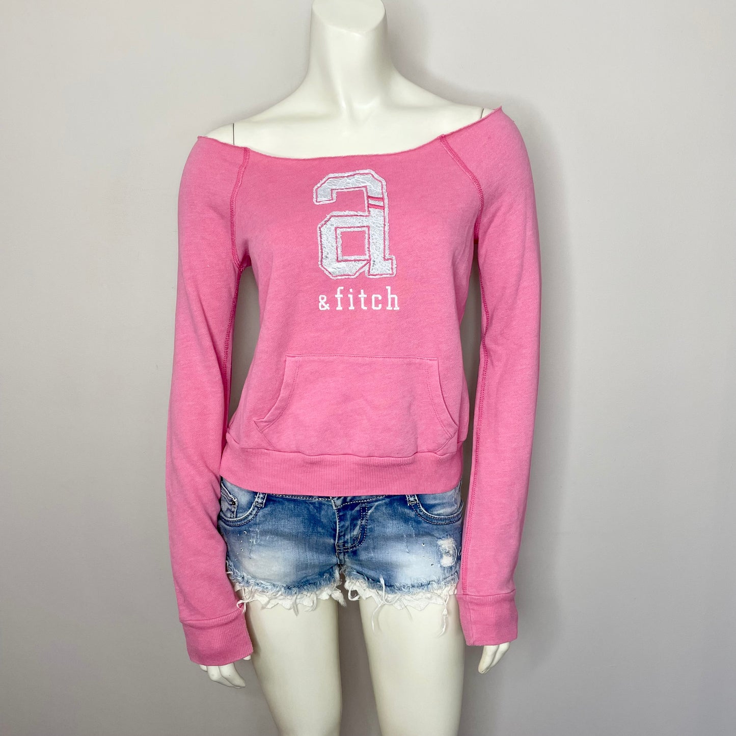 abercrombie pink off shoulder sweatshirt S