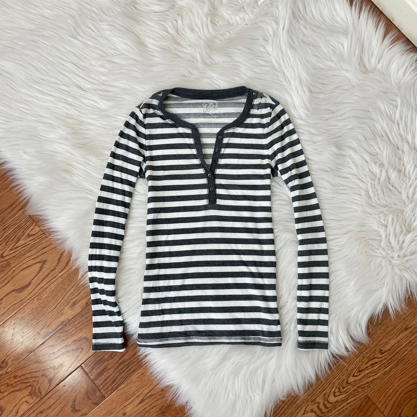 #newitem justice stripe henley long sleeve shirt XS
