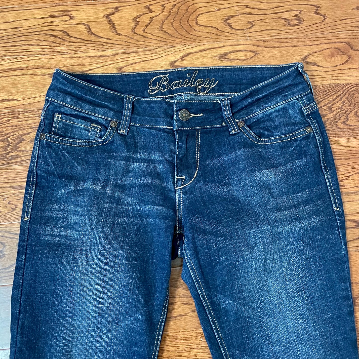 delia’s boot cut jeans 3/4
