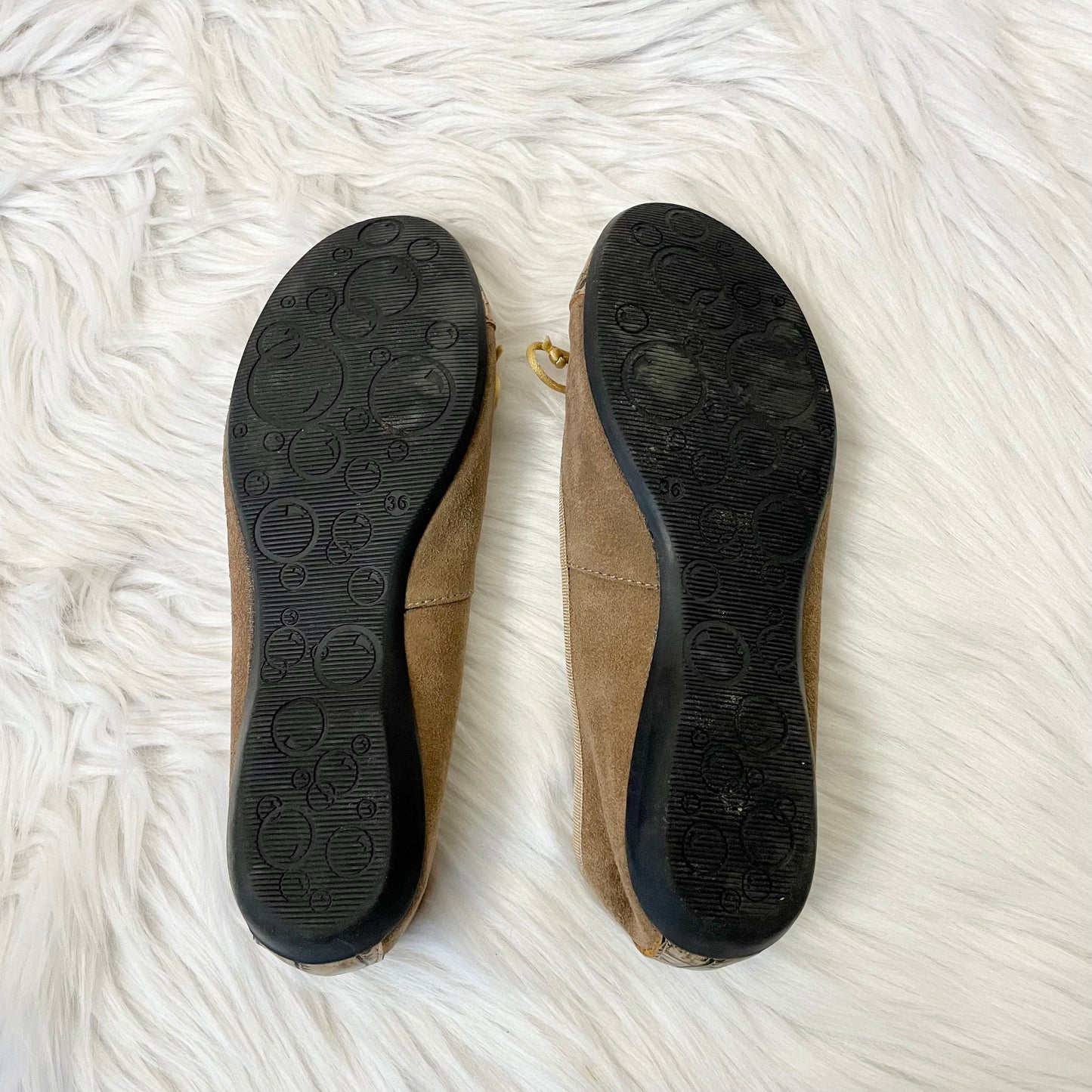 chacal light mocha ballet flats 5.5