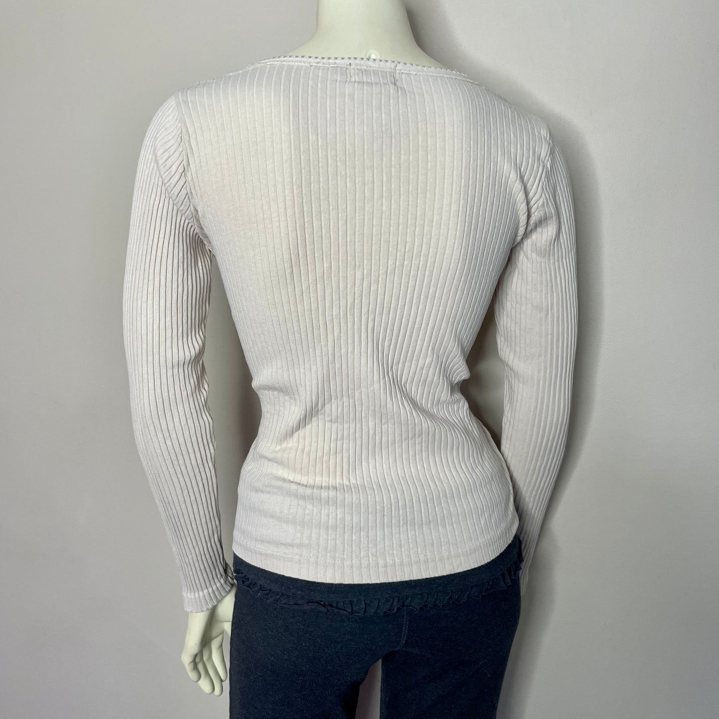 moda international ribbed button top S