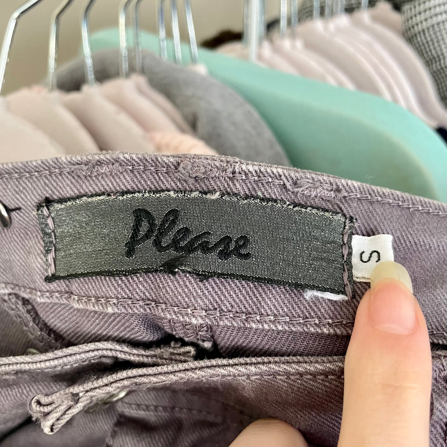 please brown mini skirt S