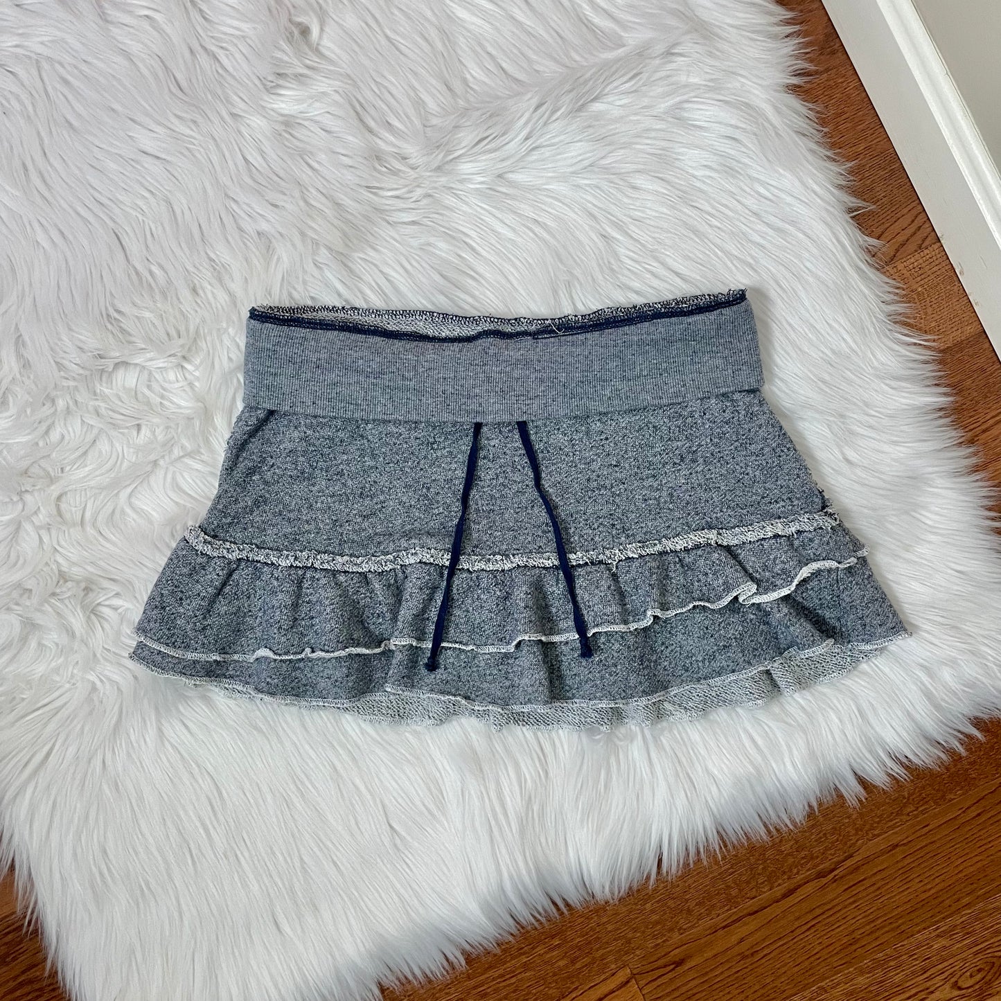american eagle blue ruffle mini skirt S