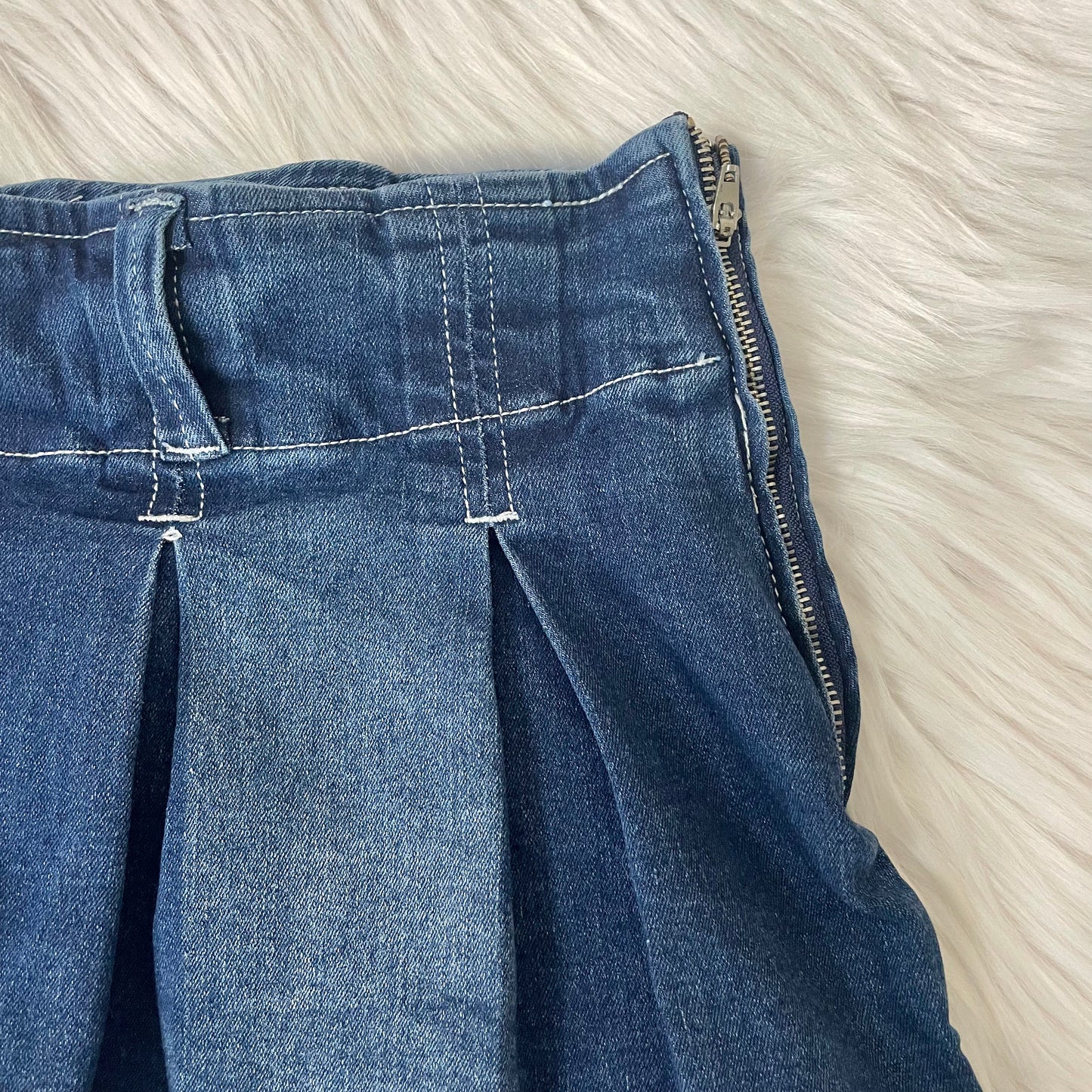 almost famous pleated micro mini jean skirt L