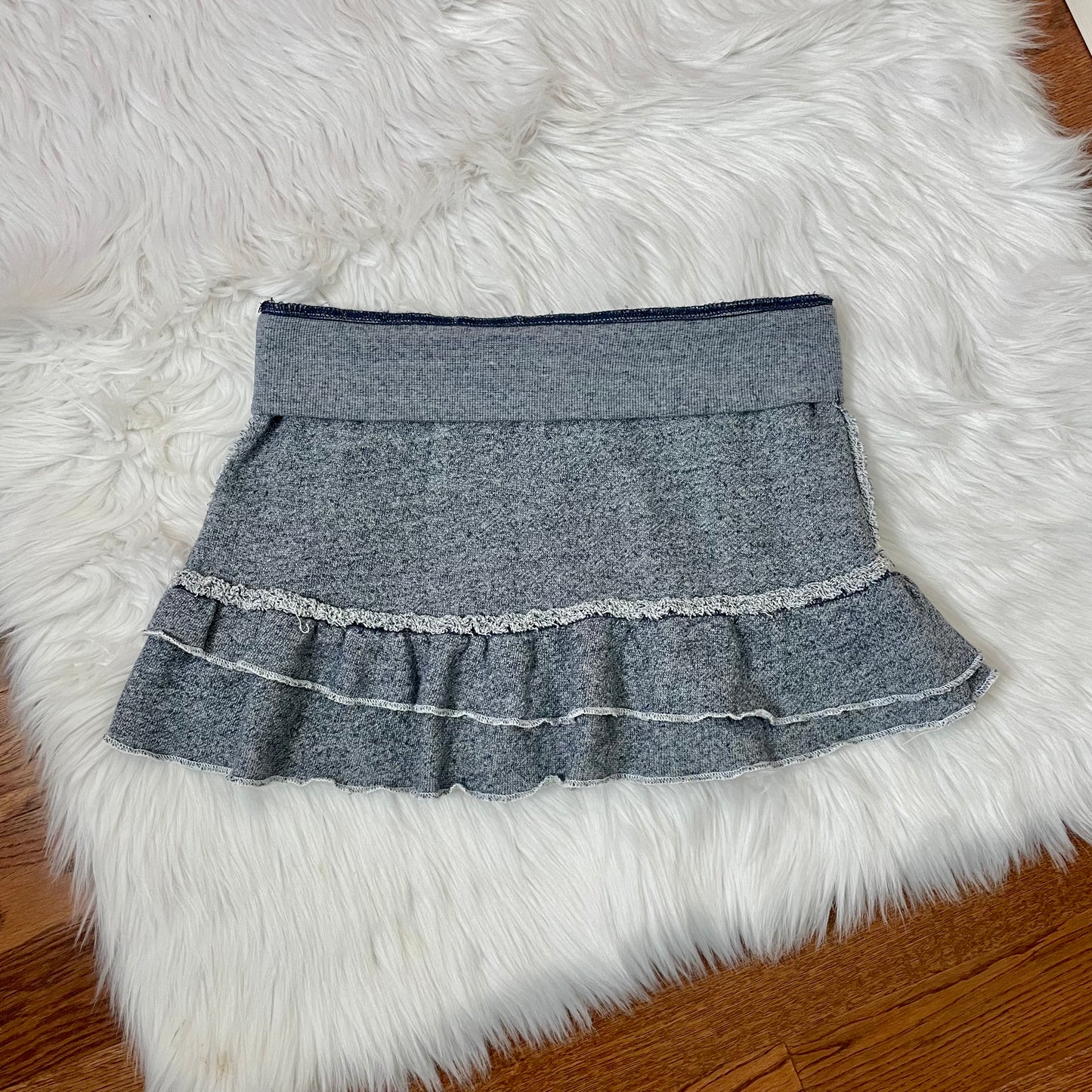 american eagle blue ruffle mini skirt S