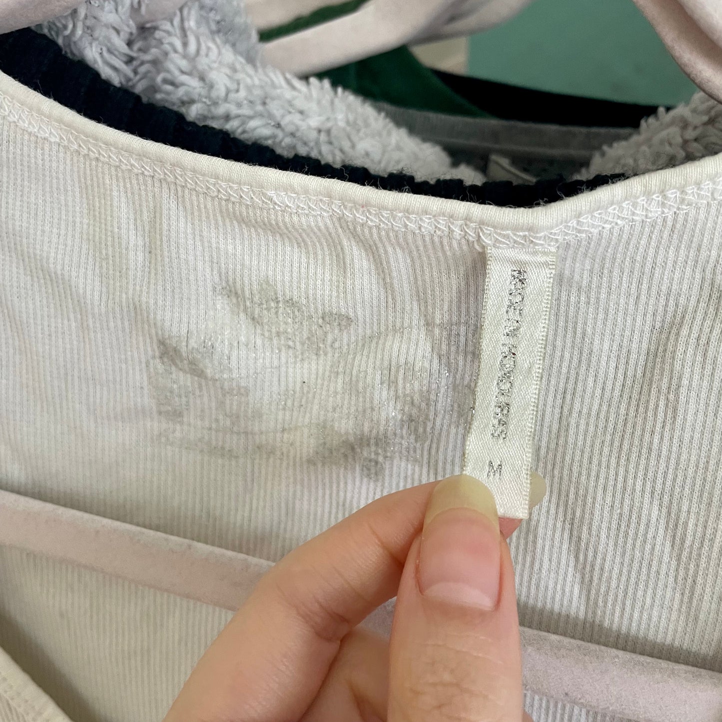 guess white rhinestone tank M