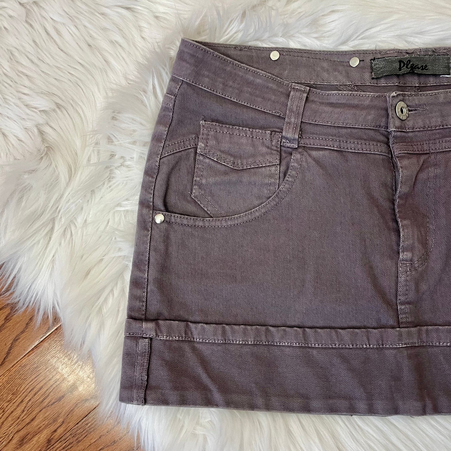 please brown mini skirt S