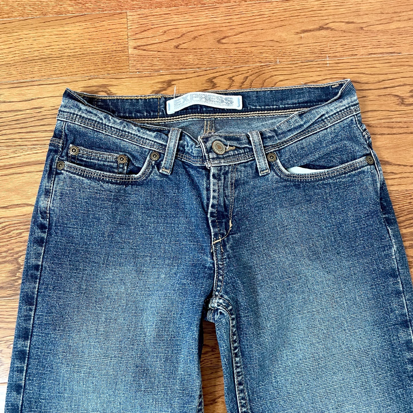 express boot cut dark wash jeans 1/2s