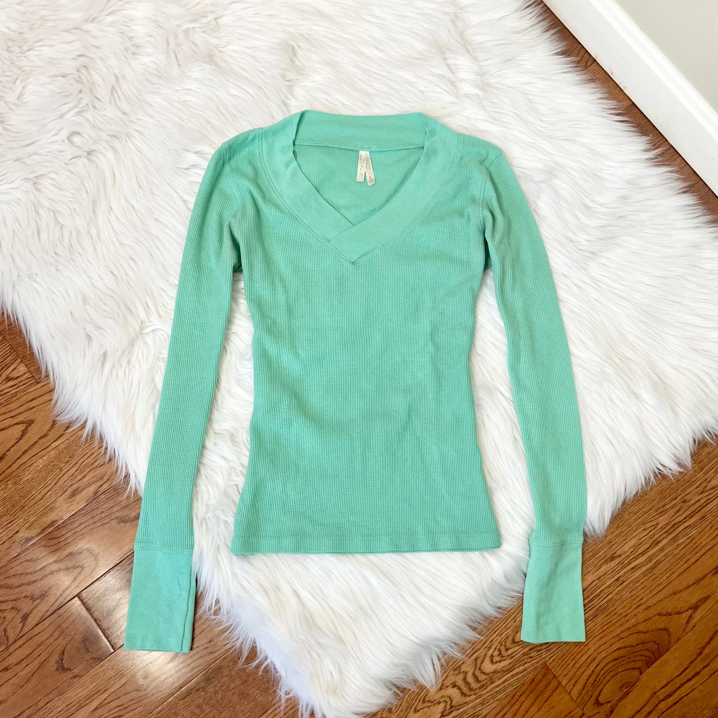 color story mint green button sleeve top L