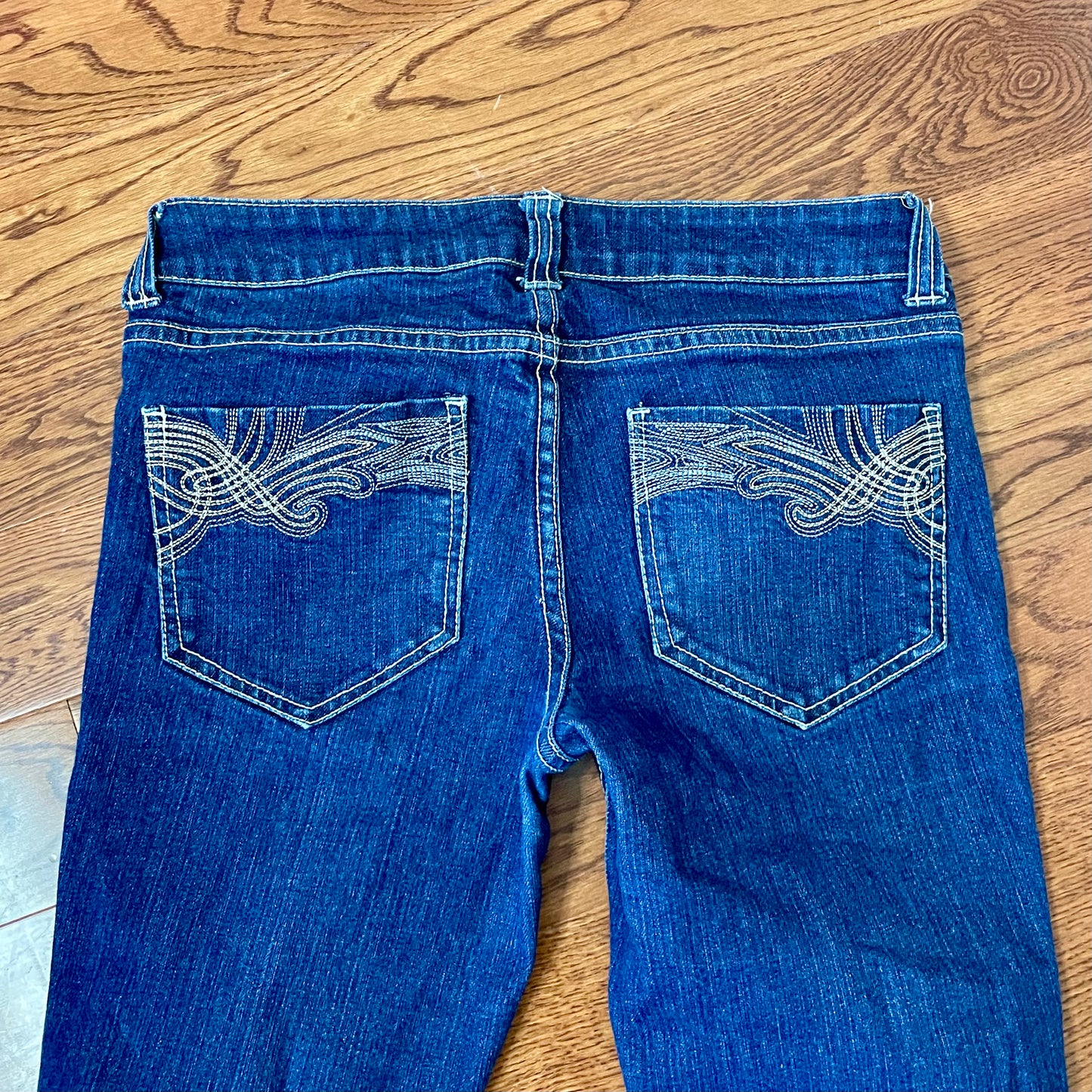 ellemenno dark wash jeans 3