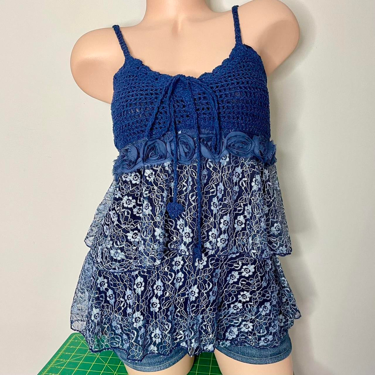 Y2K navy babydoll tiered tank top with flowers