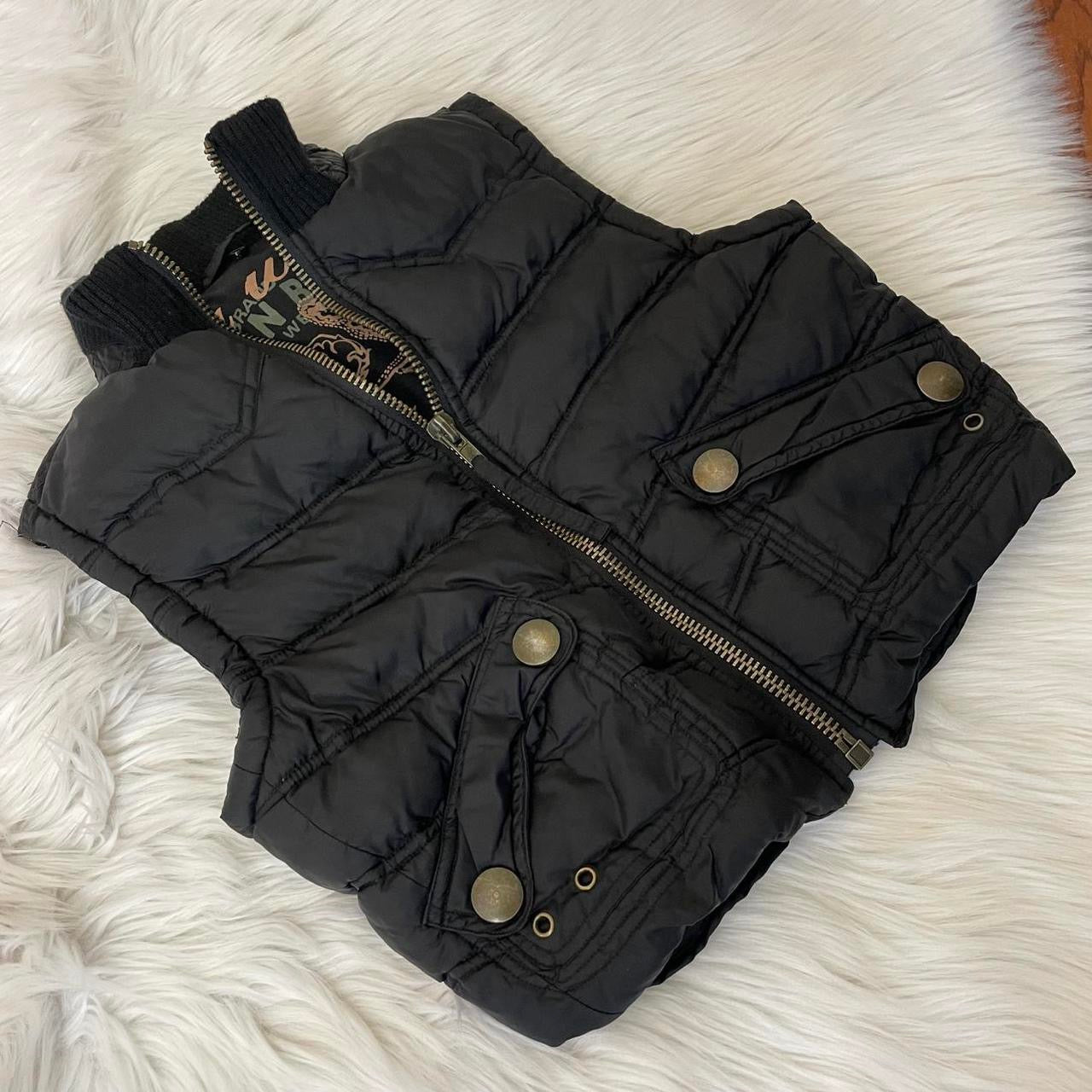 urban behavior black puffer vest