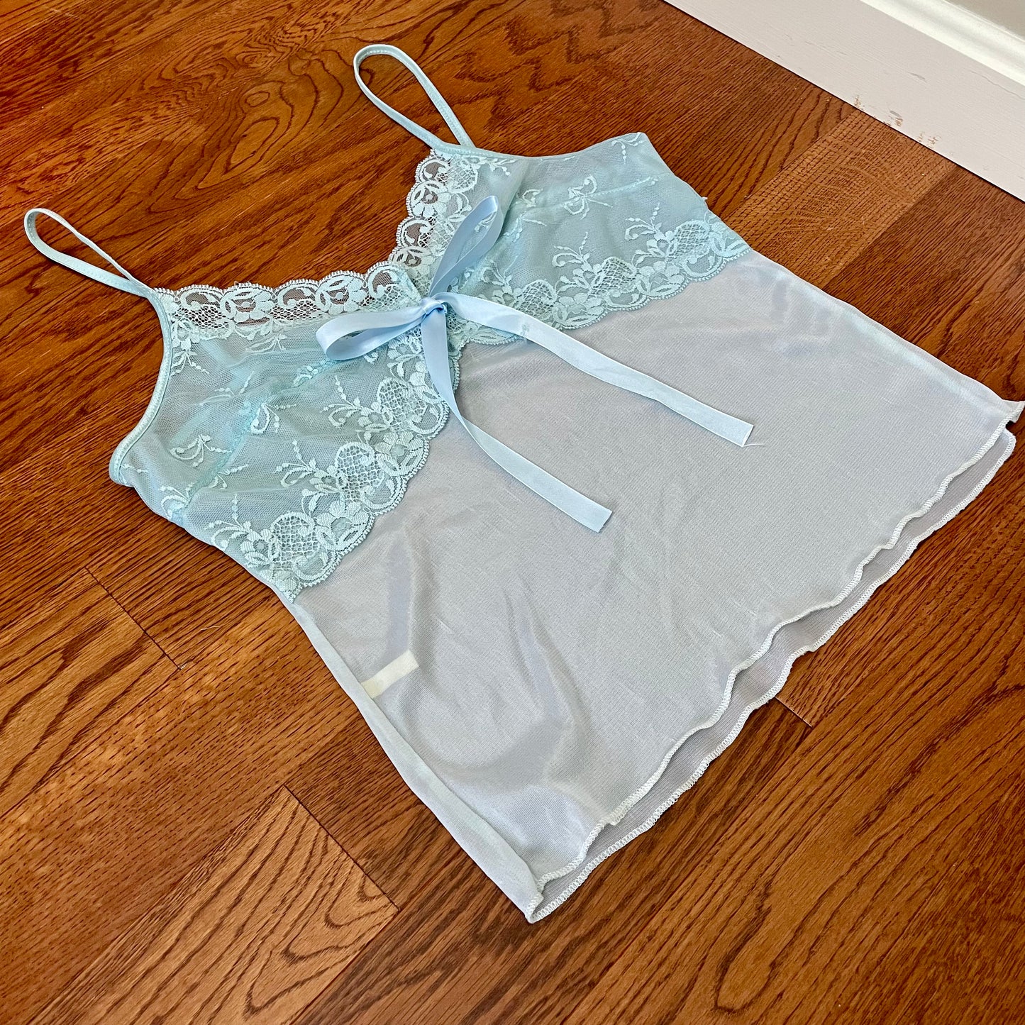 rinascimento blue lace and mesh cami L