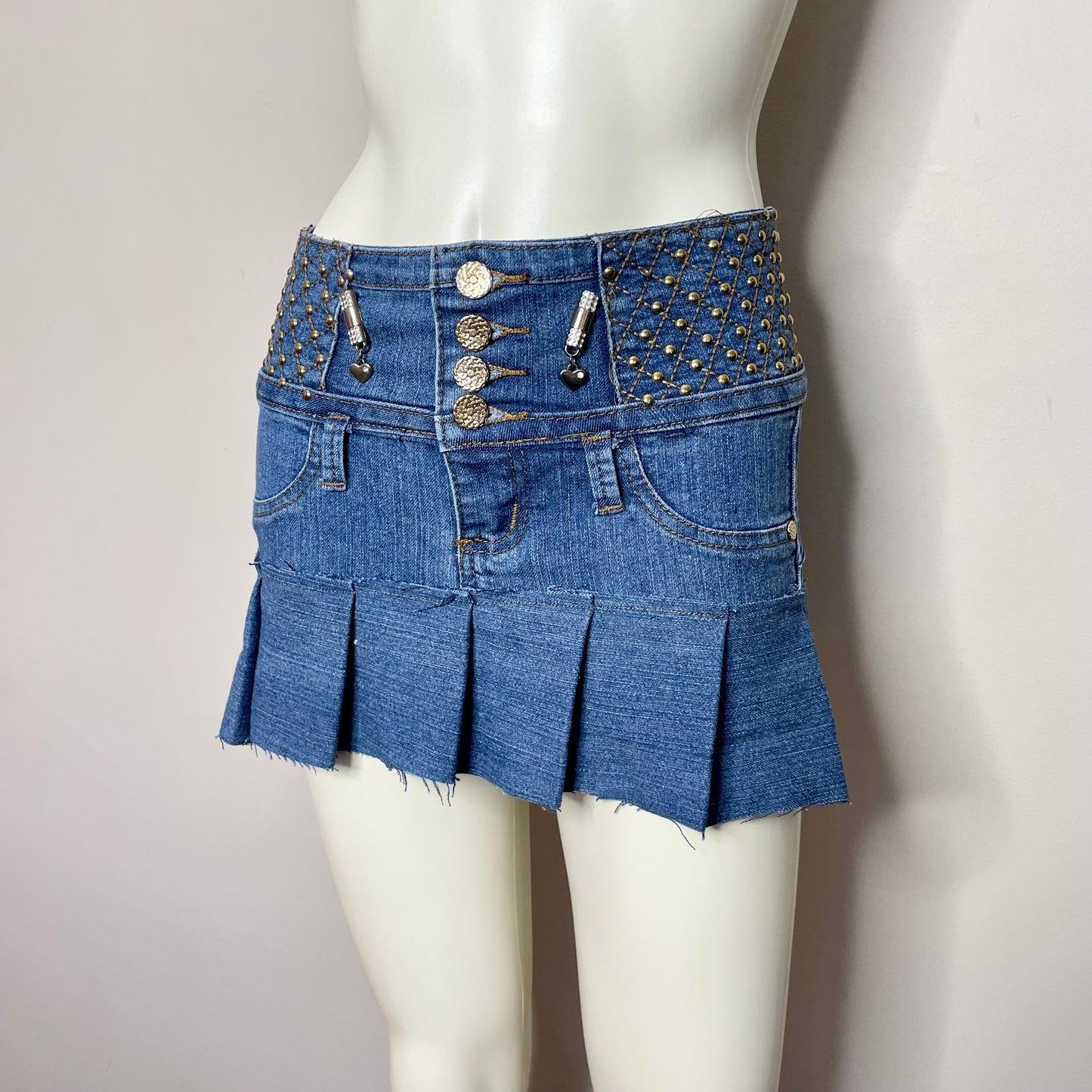 lizz jeans studded mini skirt XS