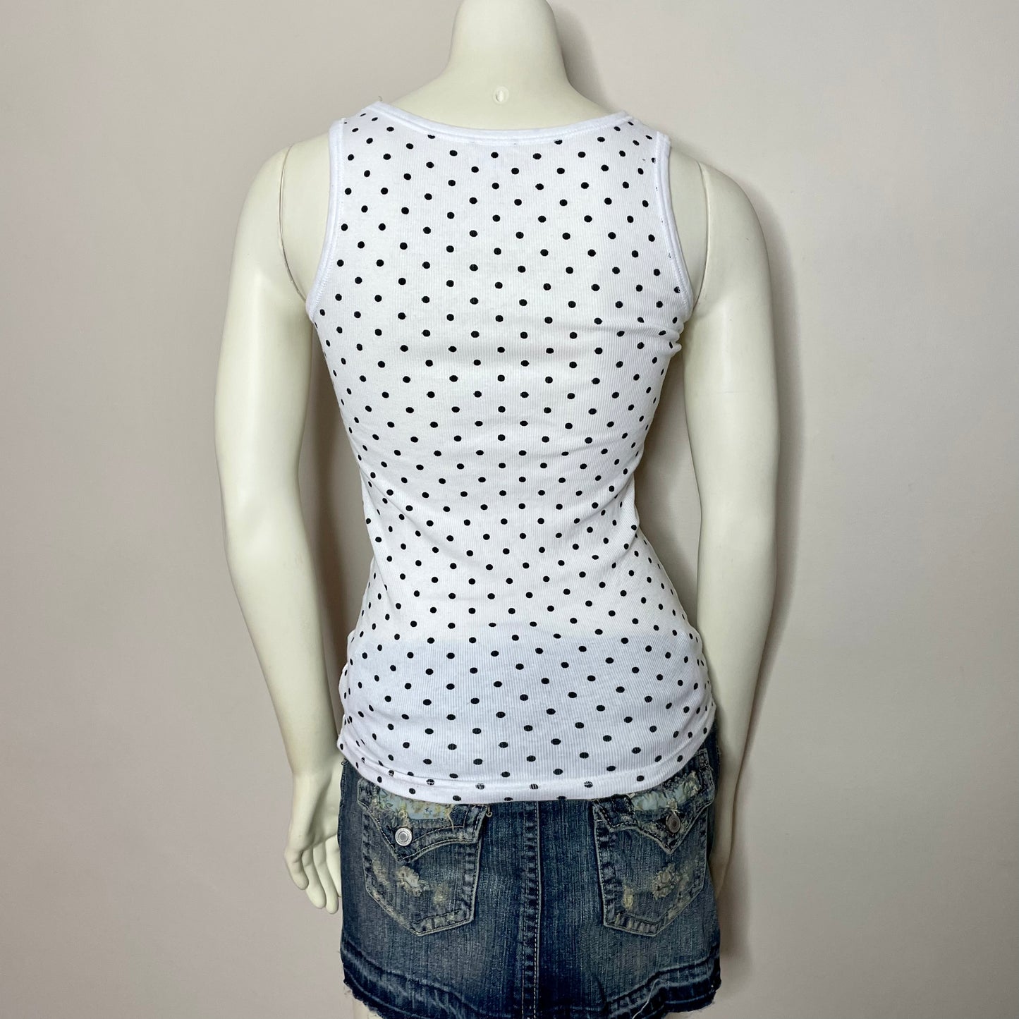 cherokee white polka dot tank top XS