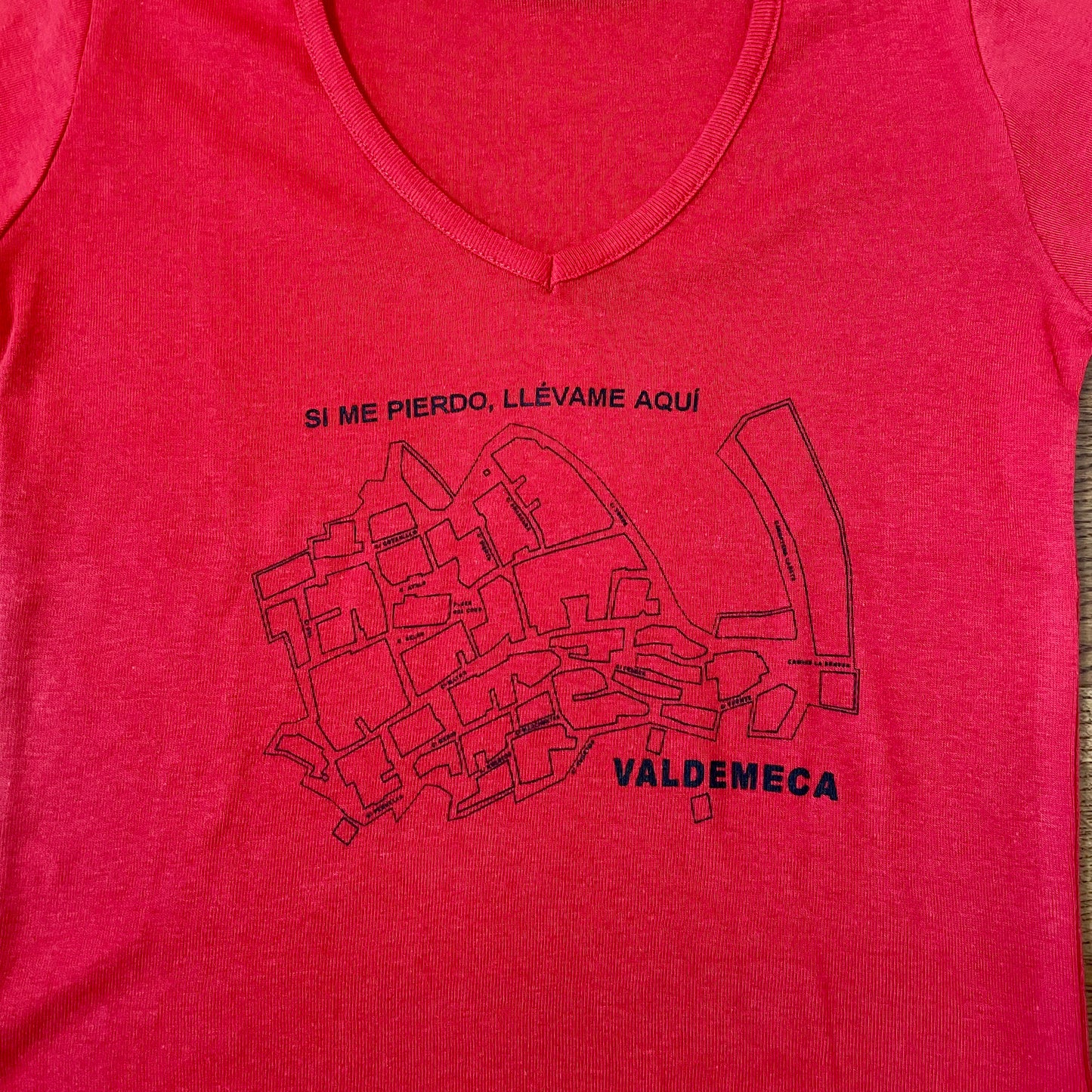 #NEWITEM y2k vintage red spain map baby tee S