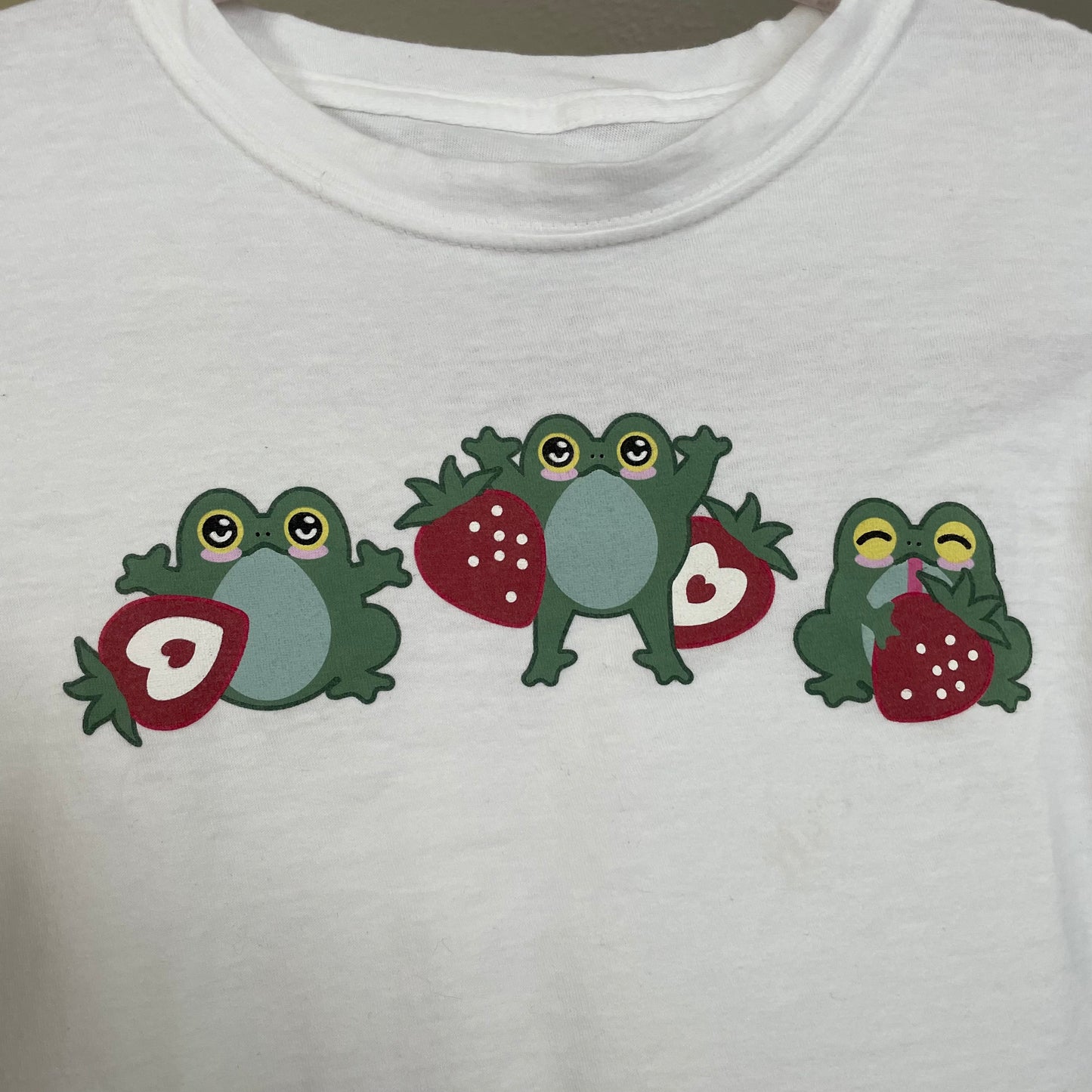 hot topic frog baby tee