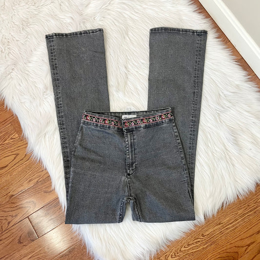 zara gray embroidered flare jeans 6