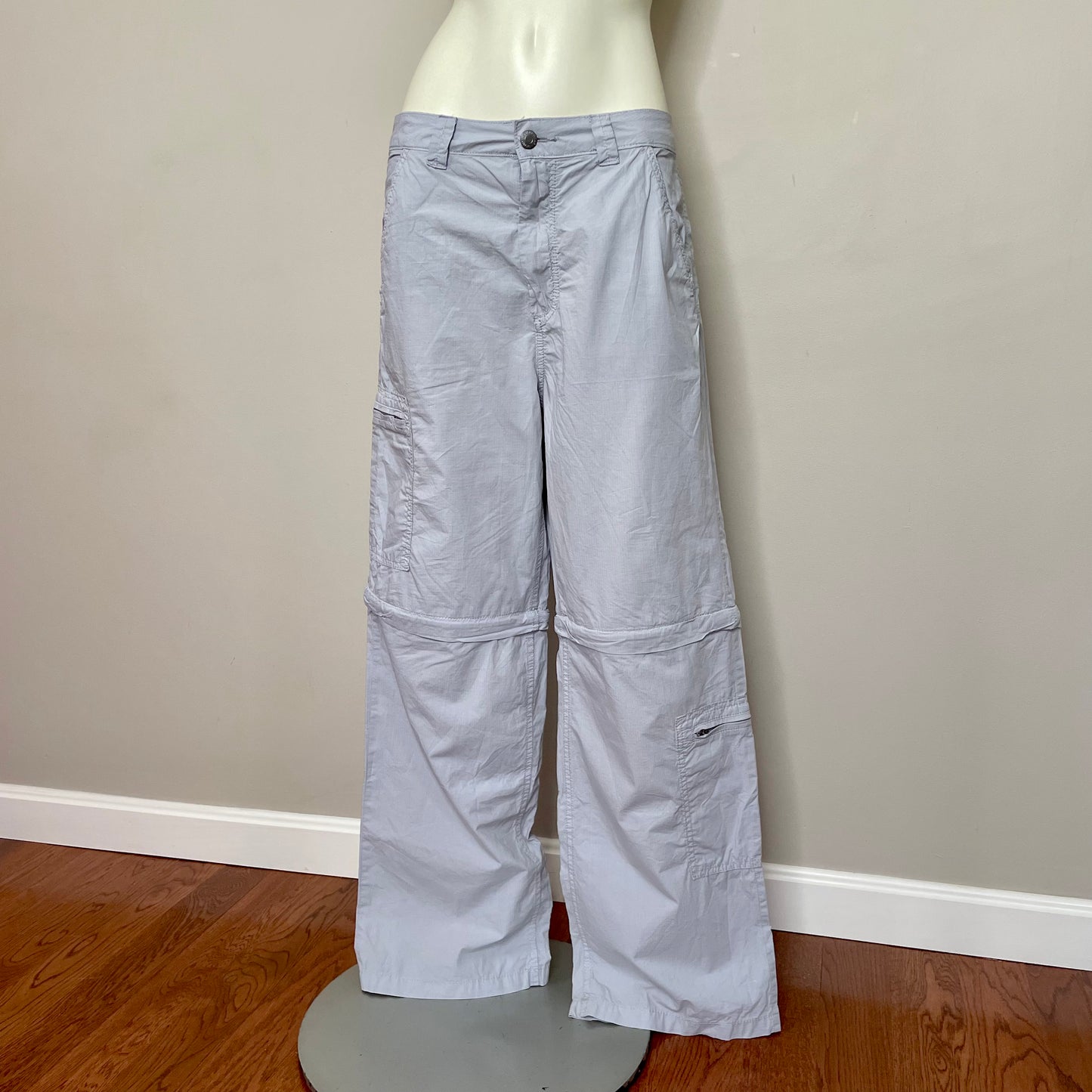 #NEWITEM pull & bear gray wide leg cargo pants M