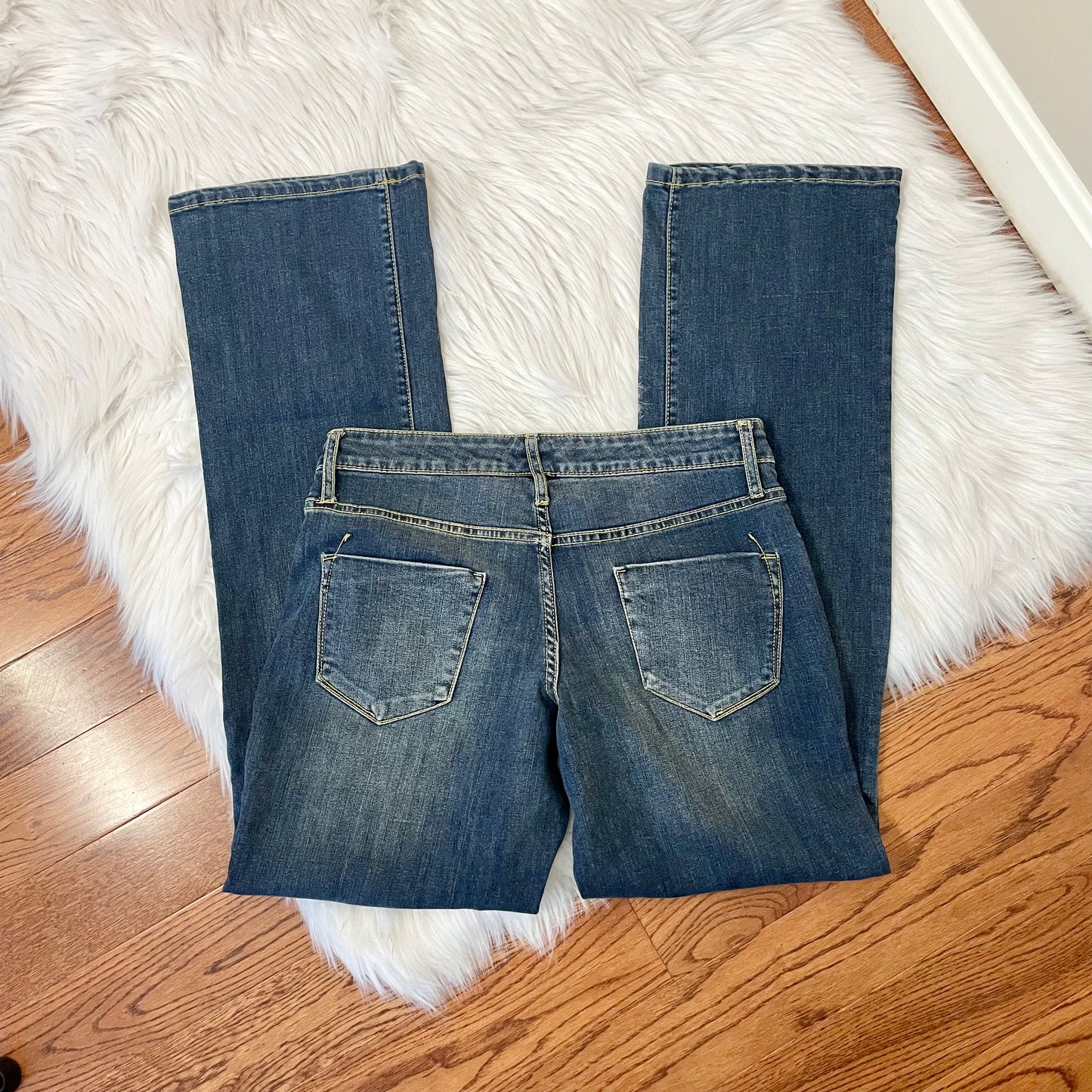 mossimo boot cut jeans 6