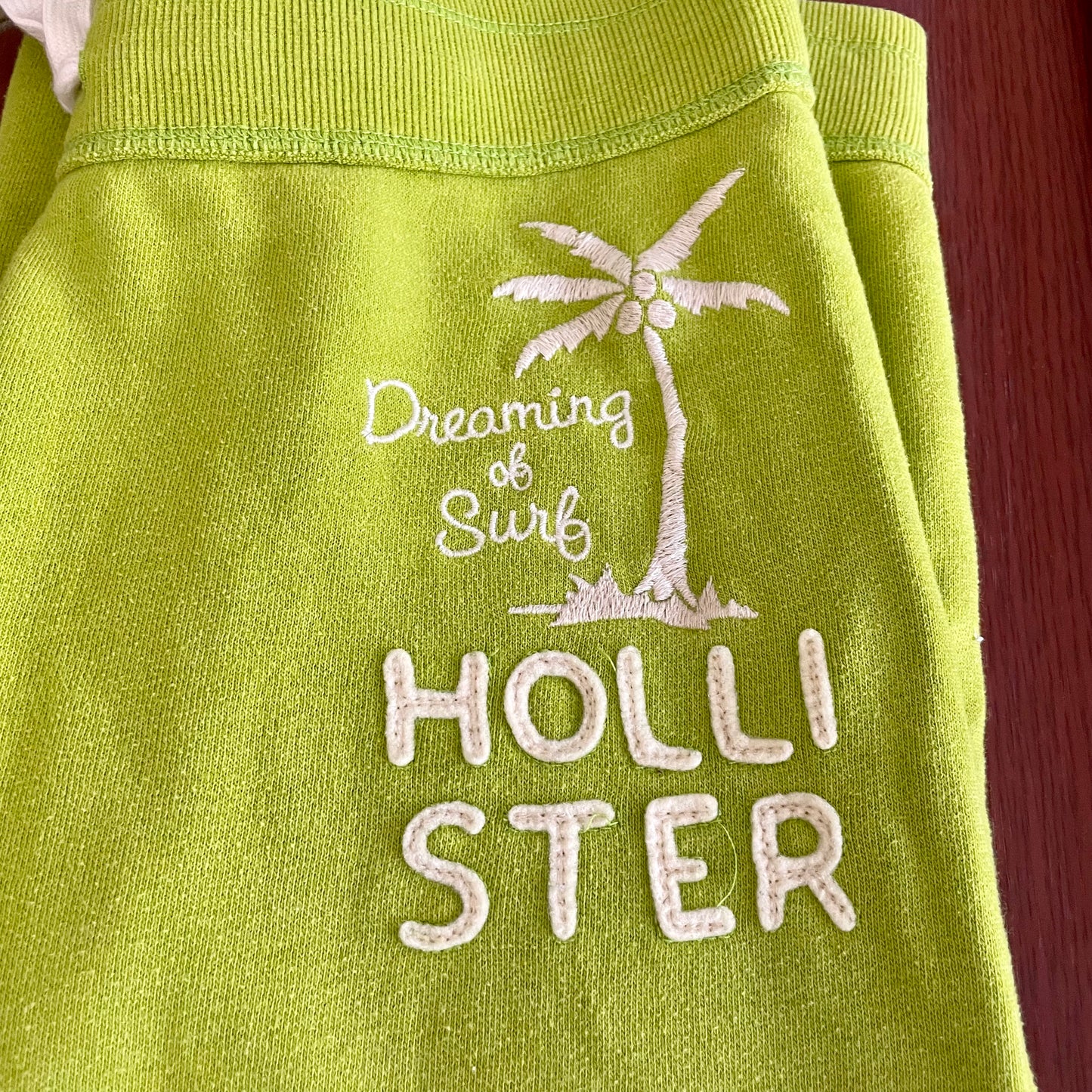 hollister green logo sweatpants S