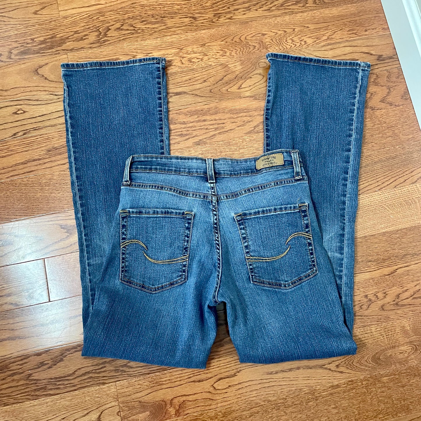 levis signature boot cut jeans 8