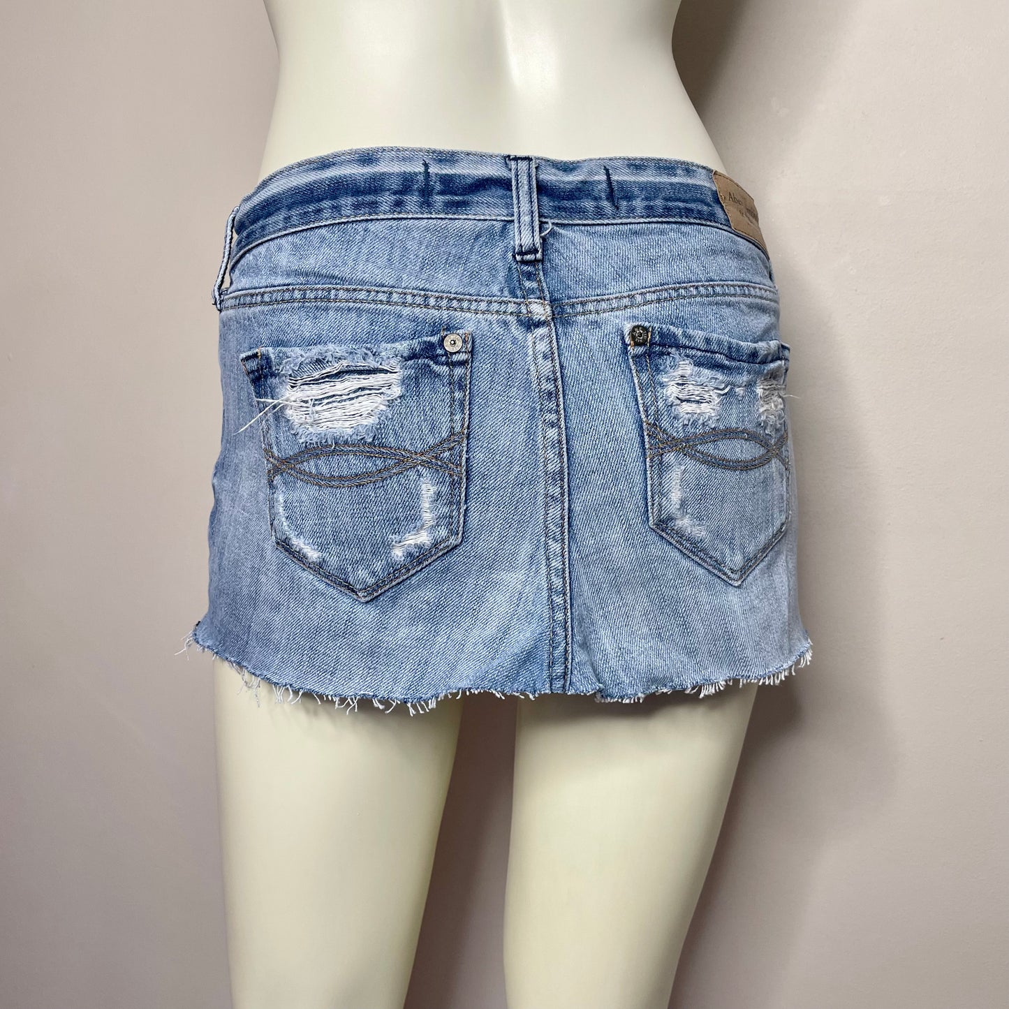 #NEWITEM abercrombie mini jean skirt 0