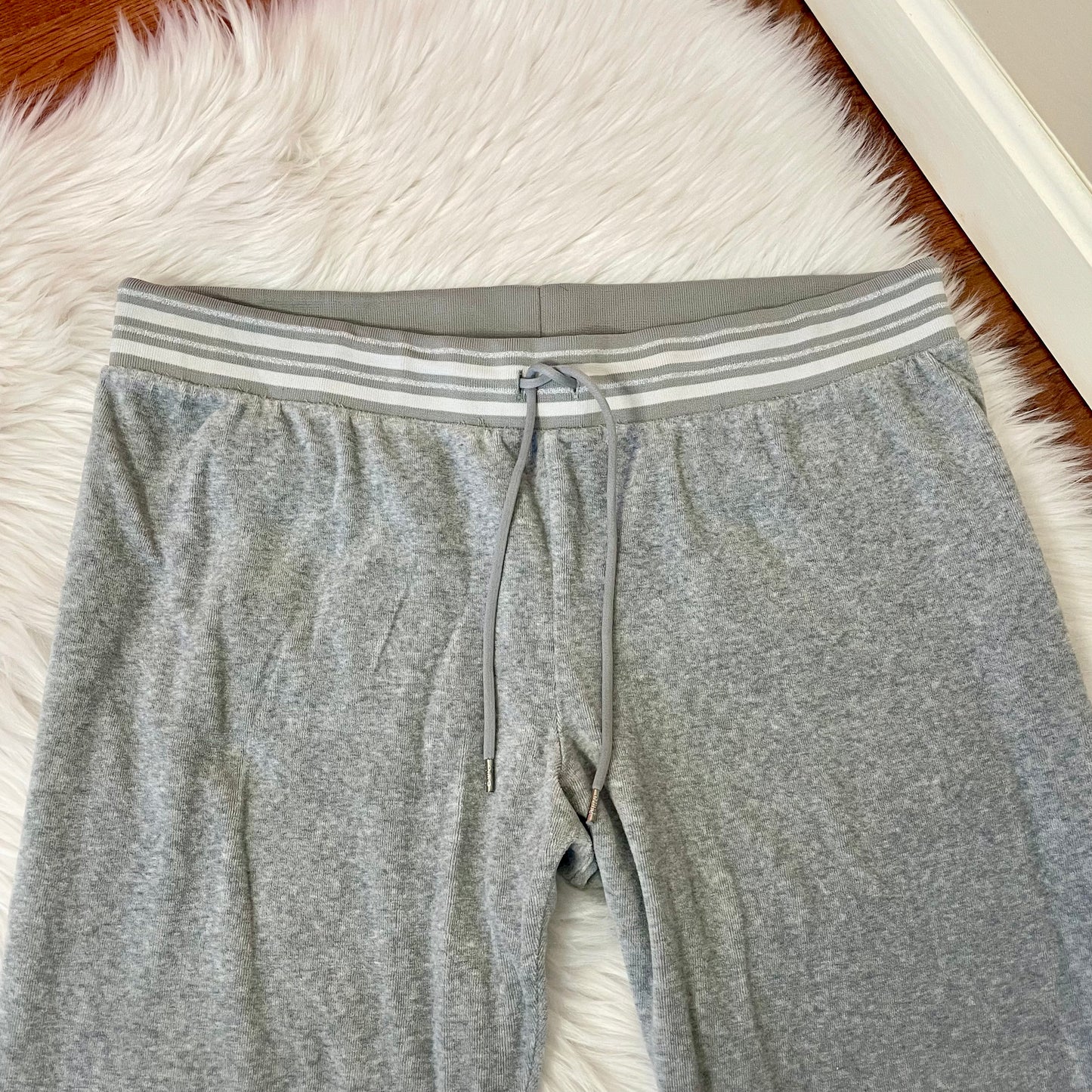 juicy couture gray flare track pants XL