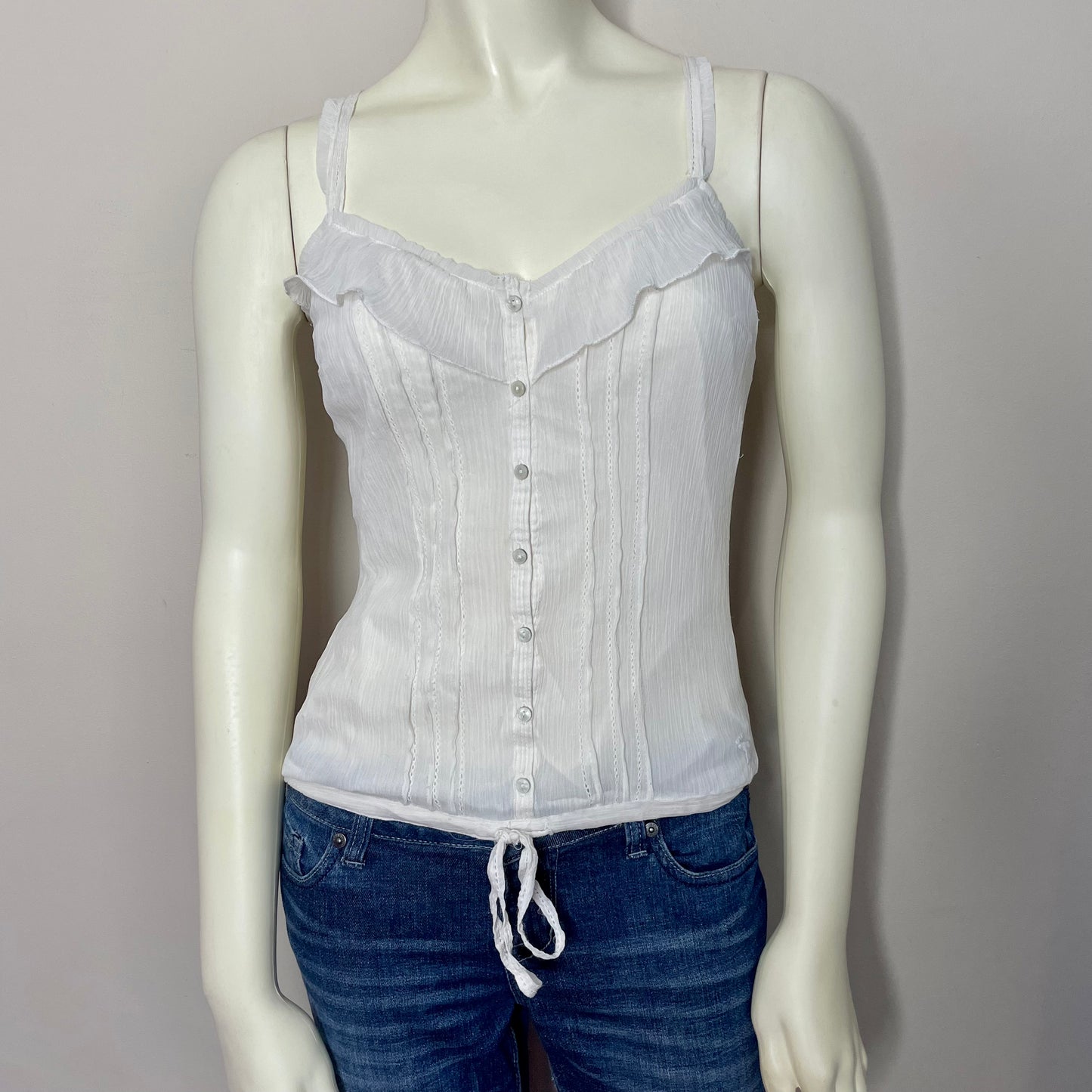 #NEWITEM abercrombie white ruffle cami top M