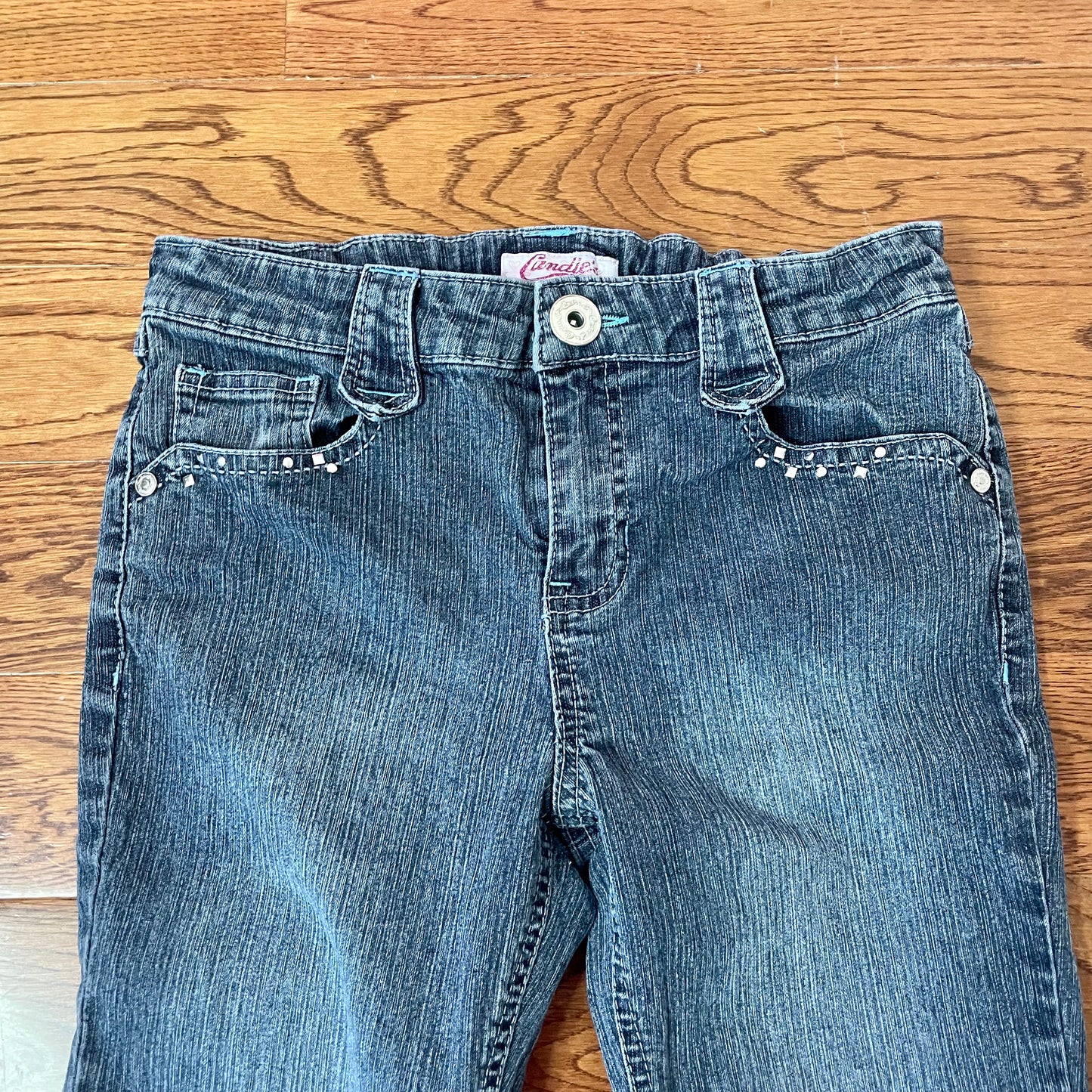 candie’s studded boot cut jeans 23”